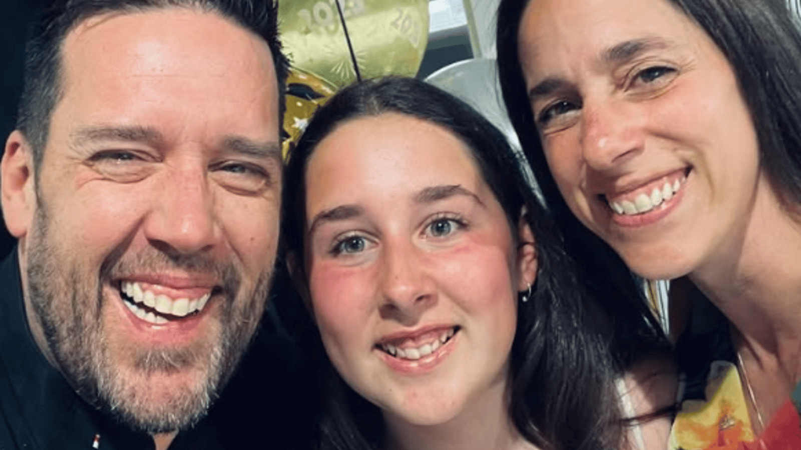 La fille de P-A Méthot rend son papa très fier à En direct de l'univers
