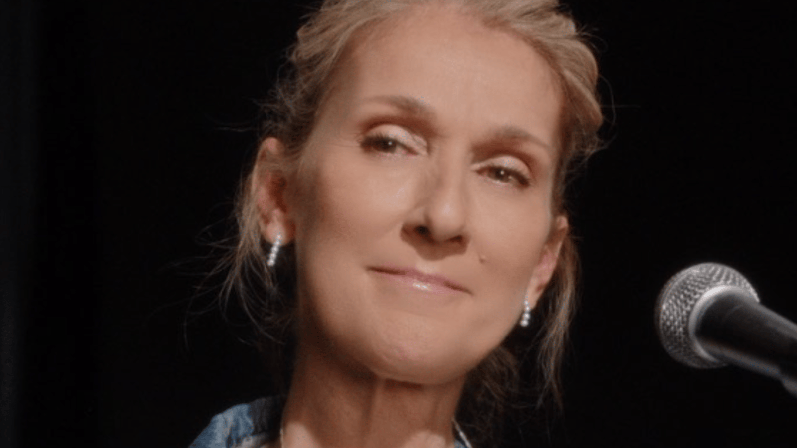 Une nouvelle biographie sur Céline Dion révèle des détails inédits sur sa vie
