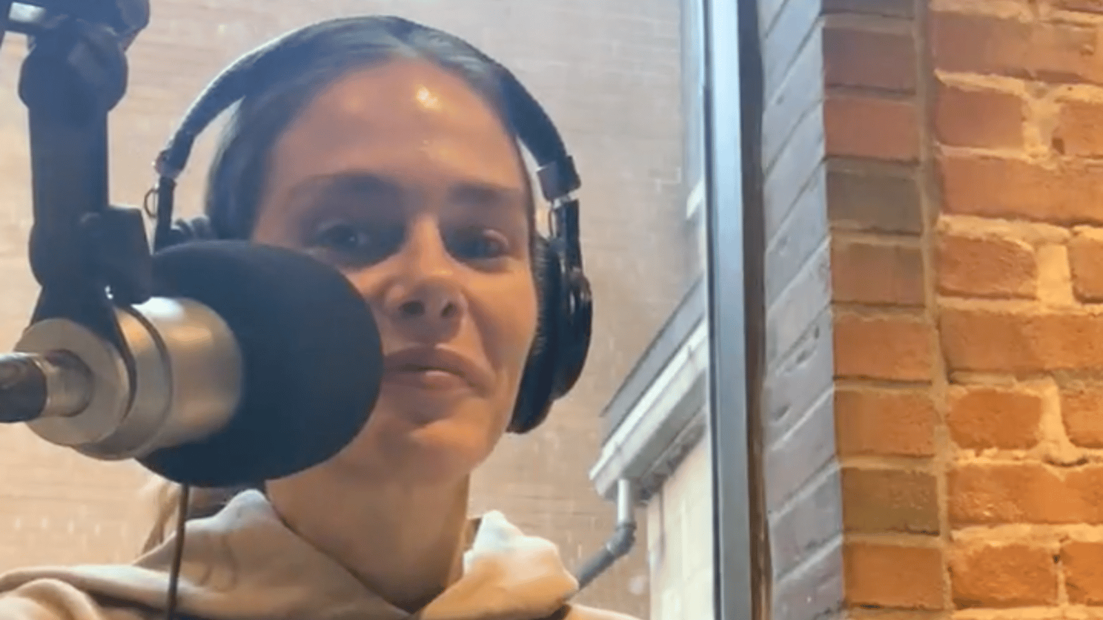 Maripier Morin déstabilisée en pleine entrevue