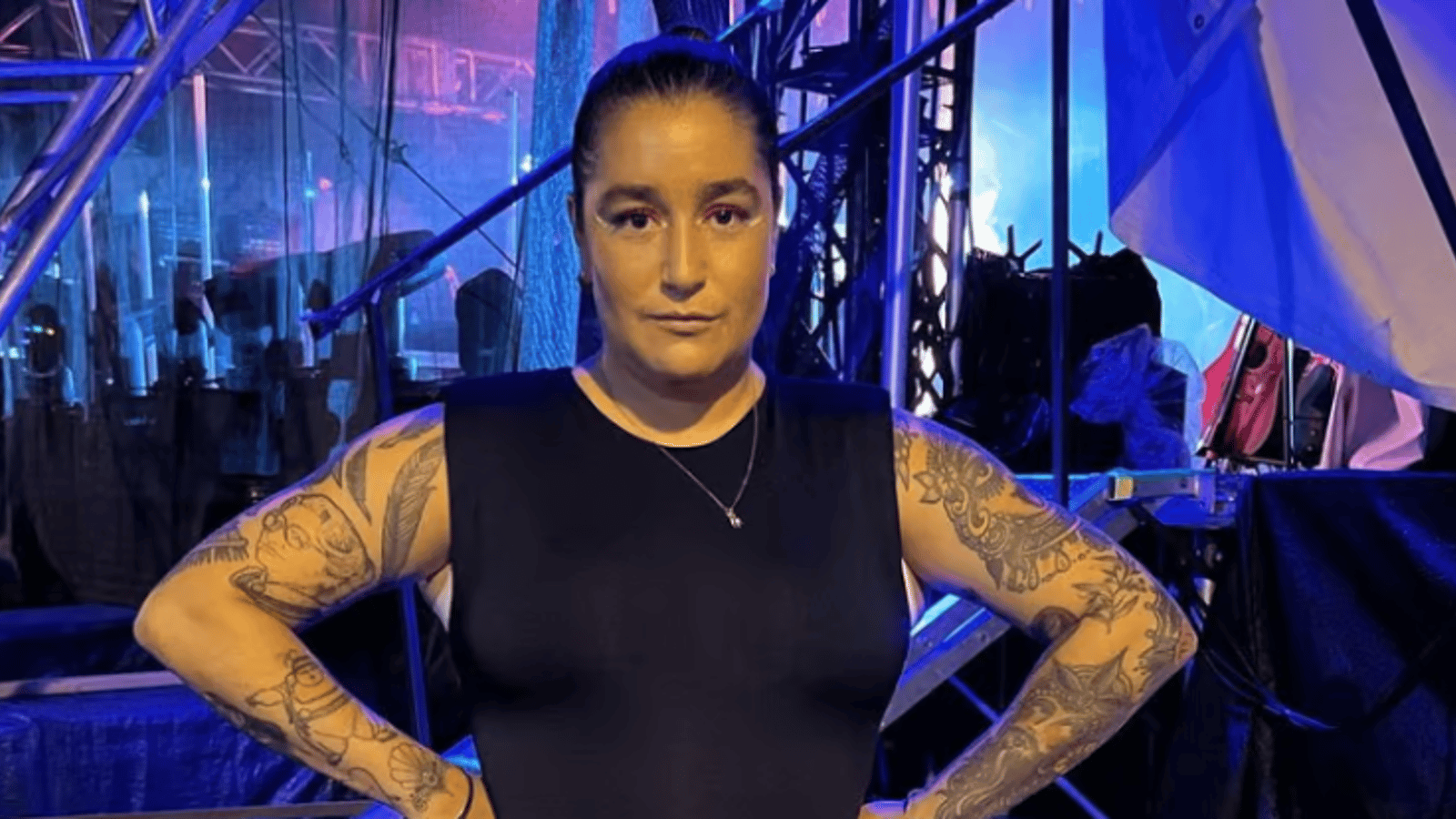 Mariana Mazza avoue avoir fait un doigt d’honneur par frustration et un de ses fans ne cache pas sa déception