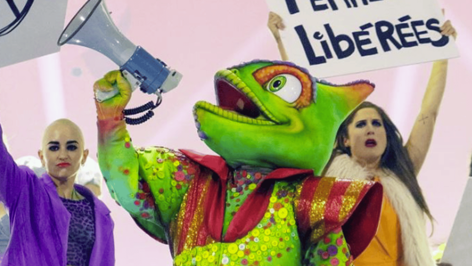 Le Caméléon divise complètement les fans de Chanteurs masqués et c'est la confusion totale