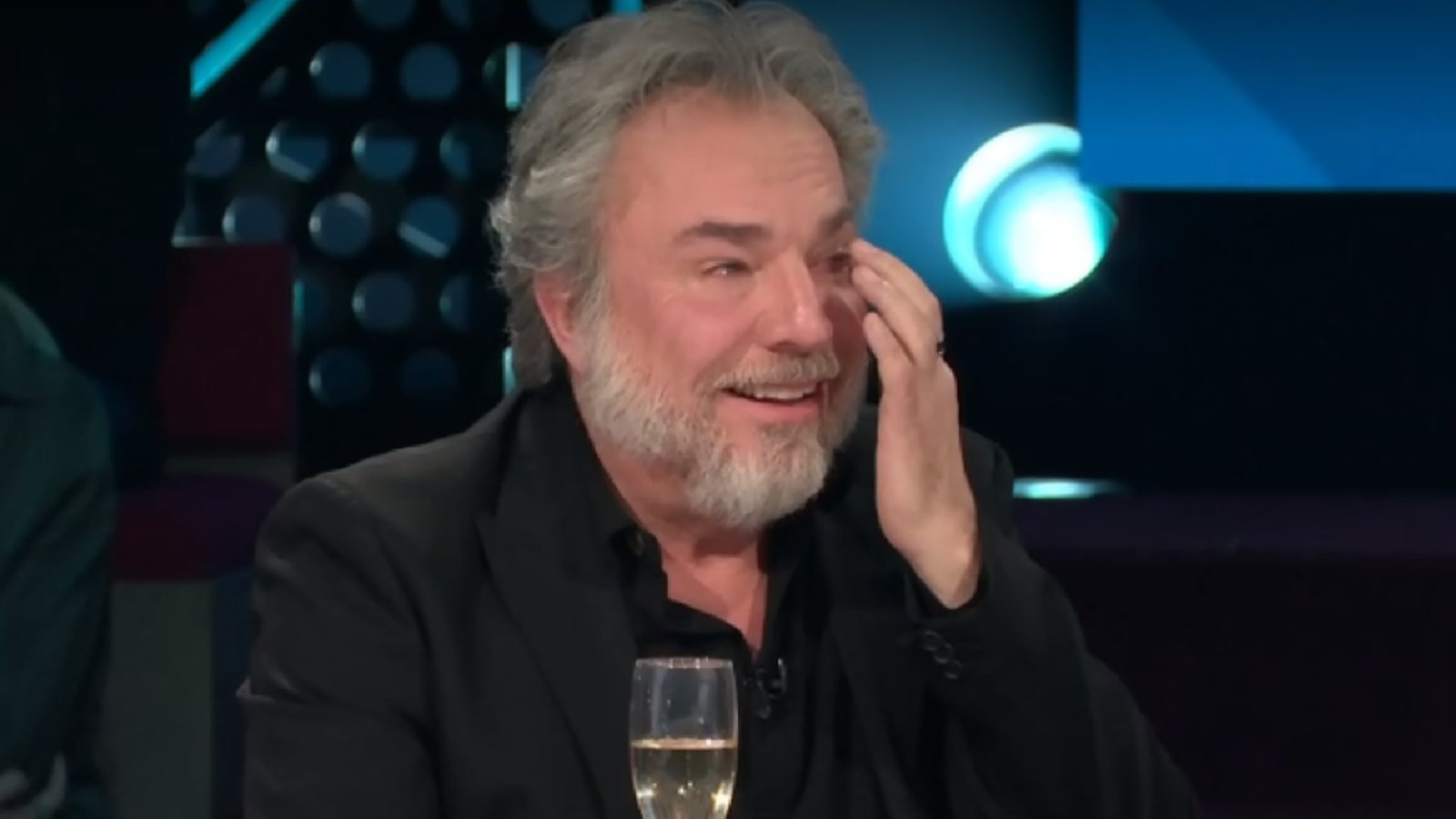 Christian Bégin fond en larmes et nous offre le moment le plus touchant aux Enfants de la télé