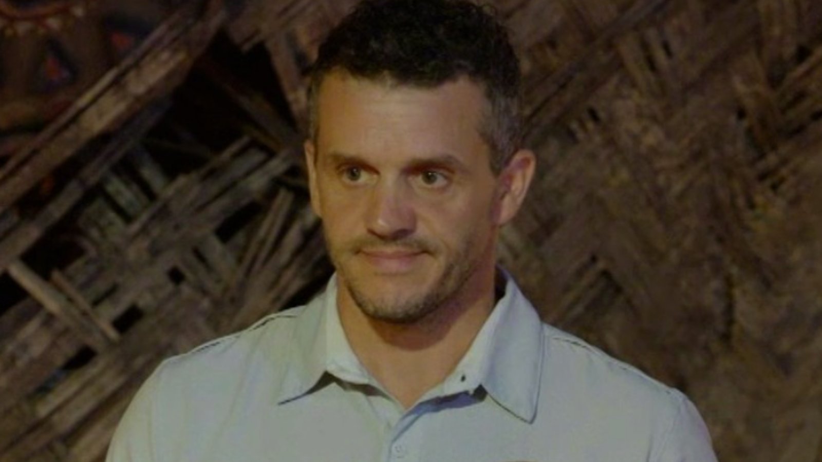 Après l'expulsion d'un candidat, Survivor nous offre deux surprises majeures qui risquent de tout changer