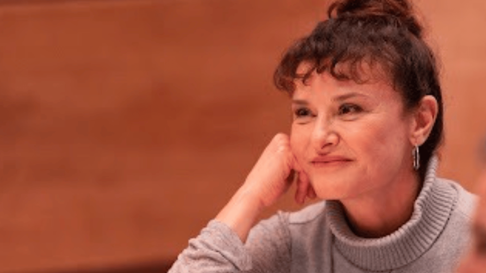 Chantal Fontaine fait tourner les têtes complètement au naturel