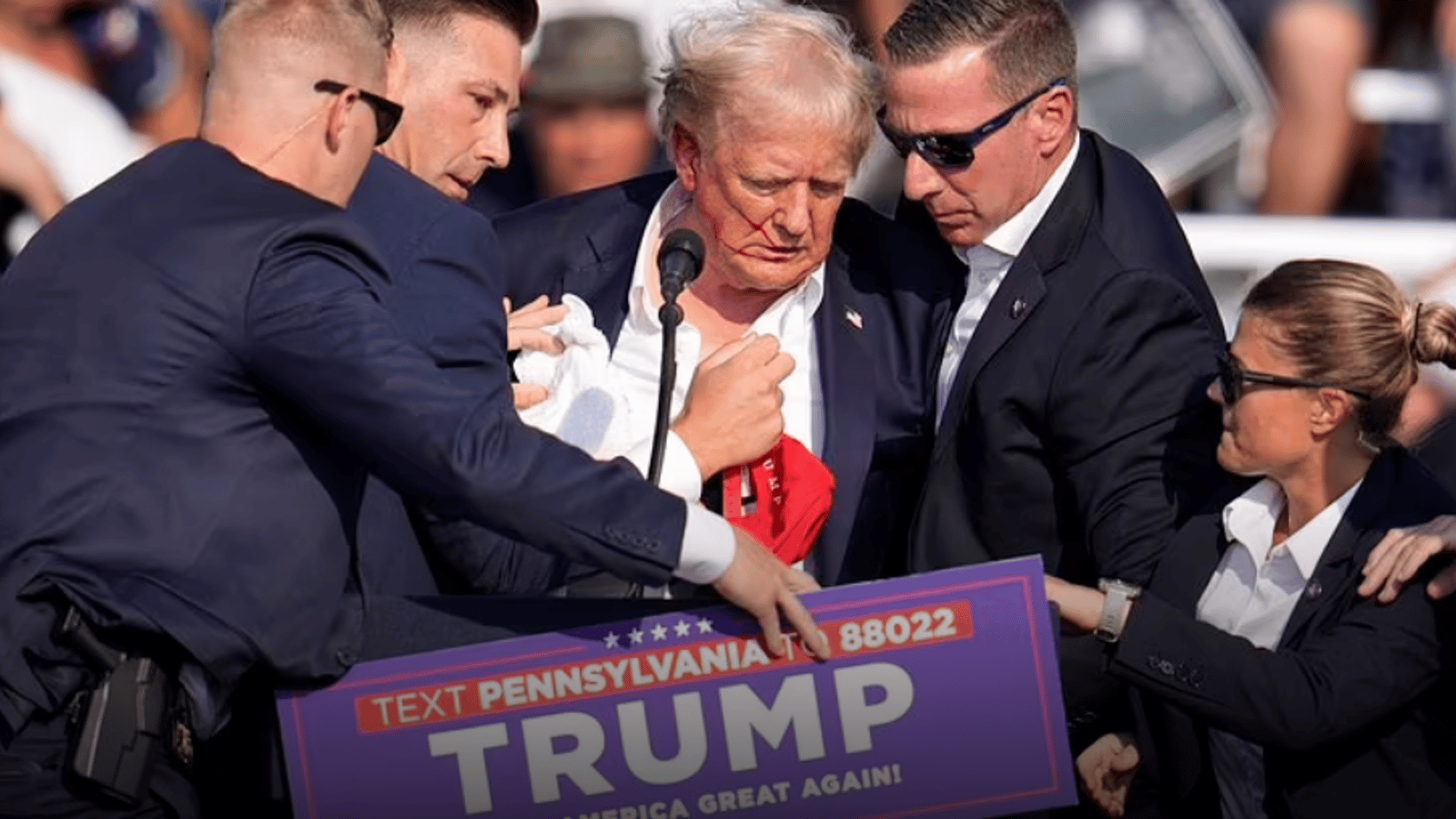 Donald Trump est évacué après de multiples détonations lors de son rassemblement en Pennsylvanie