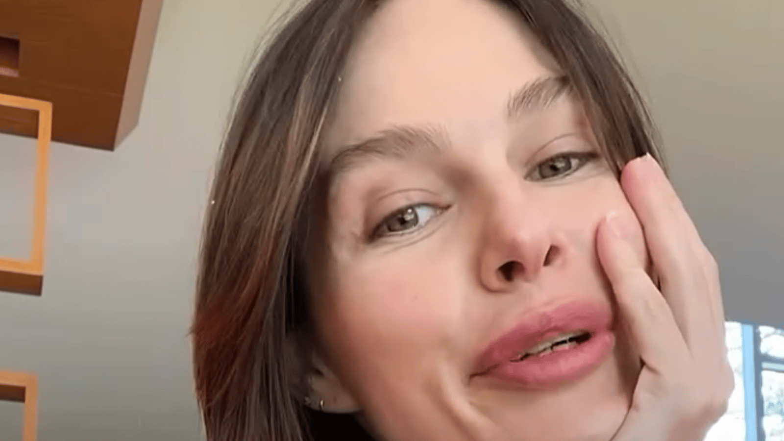 Maripier Morin a une nouvelle tête et elle rayonne à quelques semaines de donner naissance