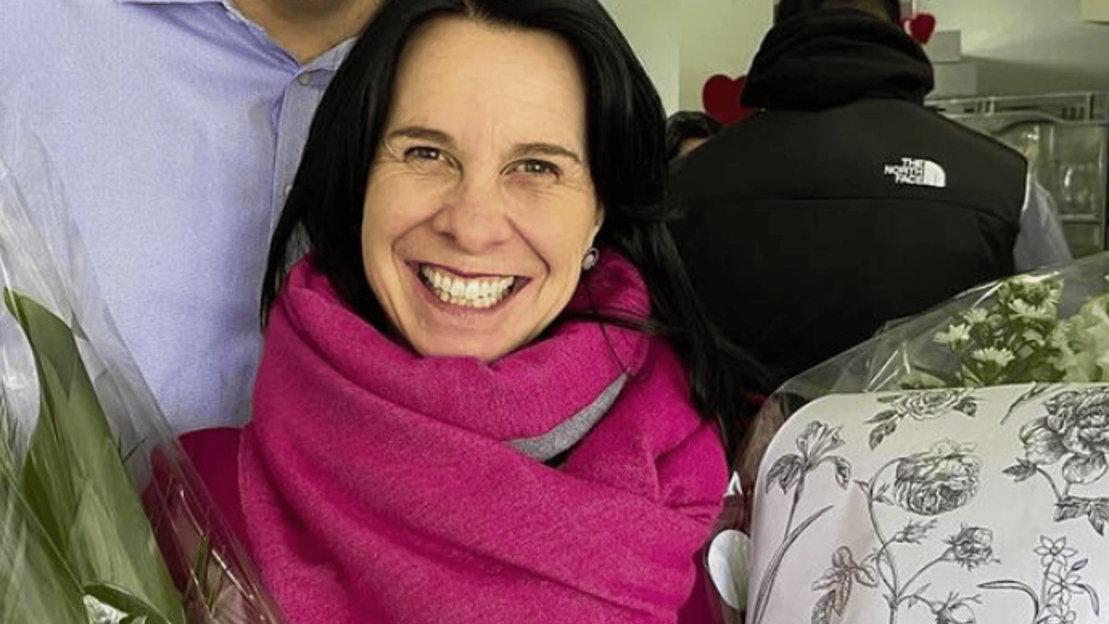 Valérie Plante rayonne en prenant la pose avec sa mère et sa belle-mère