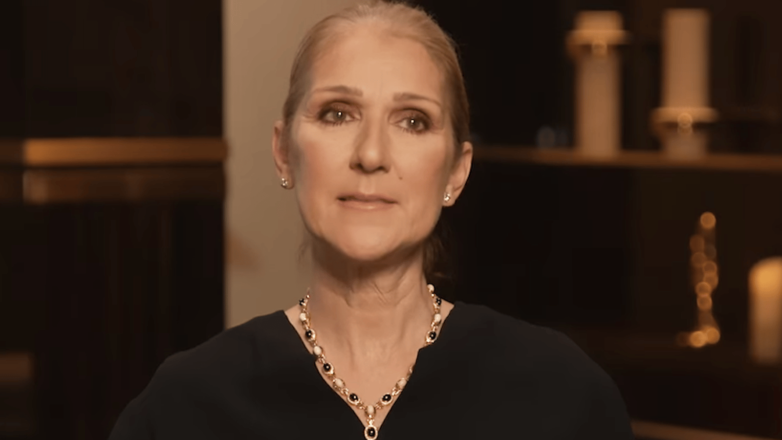 Céline Dion, en pleurs, dévoile qu'elle souffre d'un problème de santé très rare dans une poignante vidéo
