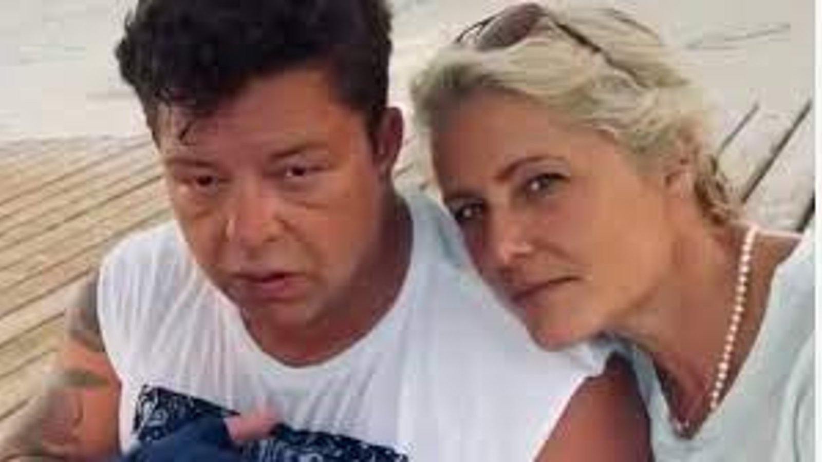 Éric Lapointe et son amoureuse partagent des photos du nouveau membre de leur famille
