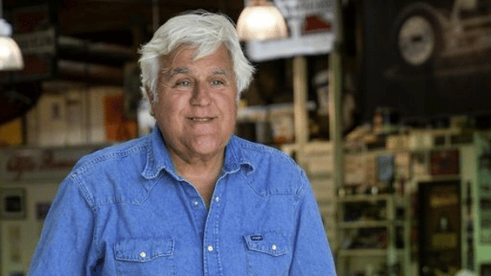 Le célèbre animateur Jay Leno sérieusement blessé après fait une vilaine chute