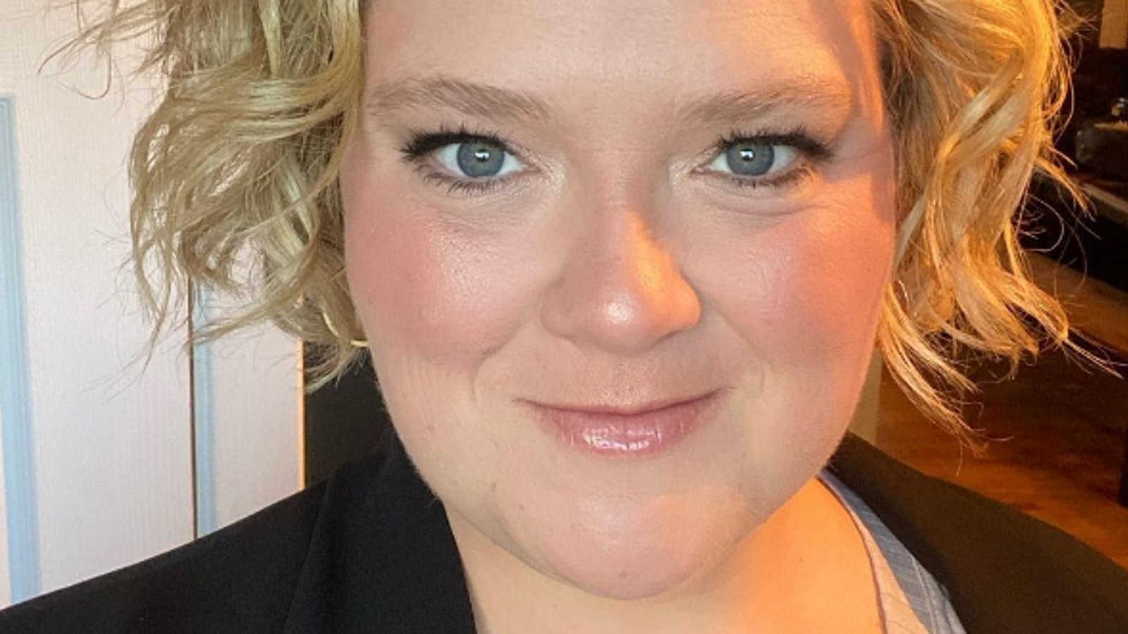 Debbie Lynch-White fait une déclaration percutante à l'endroit de ceux qui critiquent son corps 