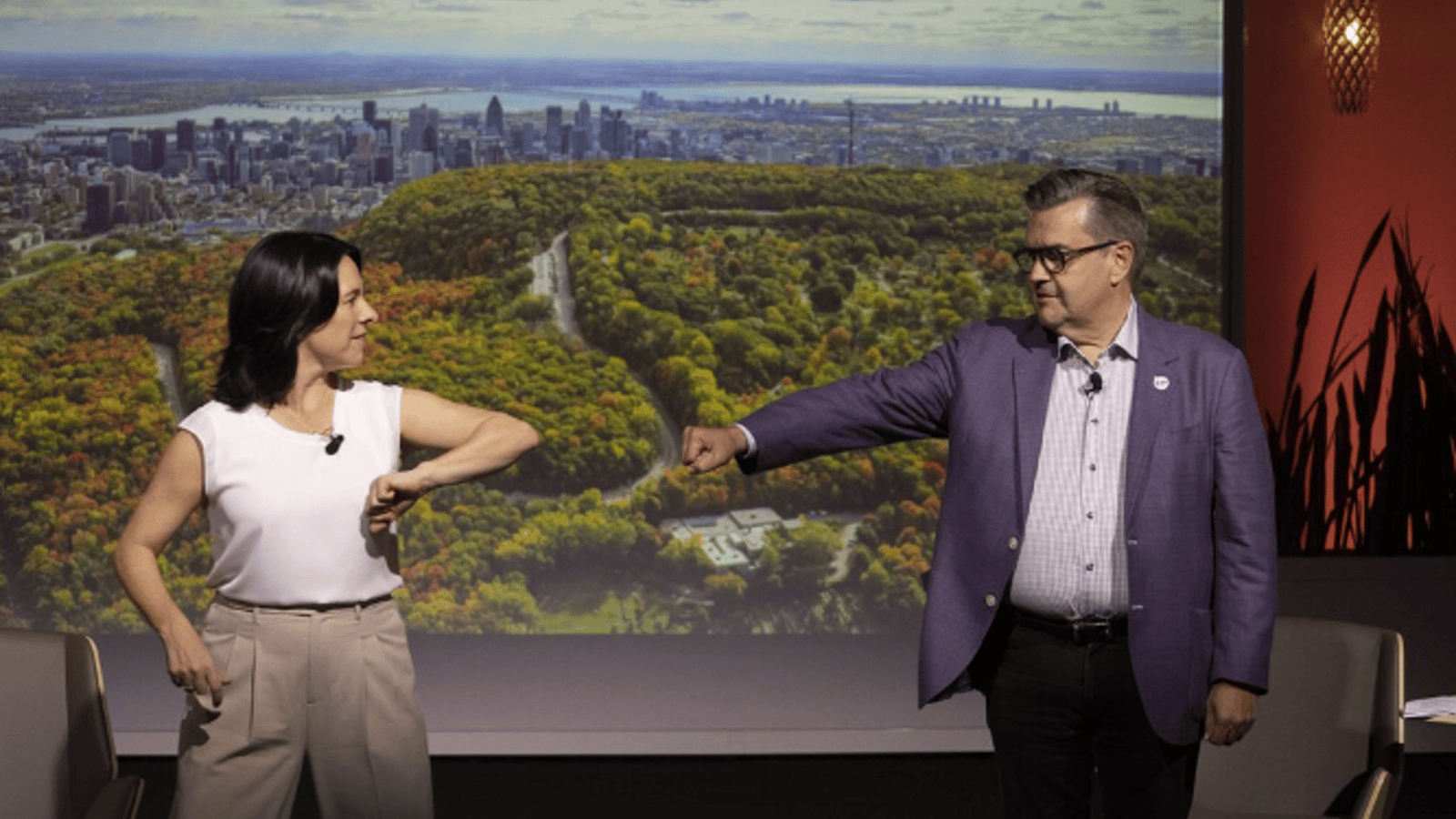 La controverse des terrasses de Valérie Plante se dessine comme la Formule E de Denis Coderre