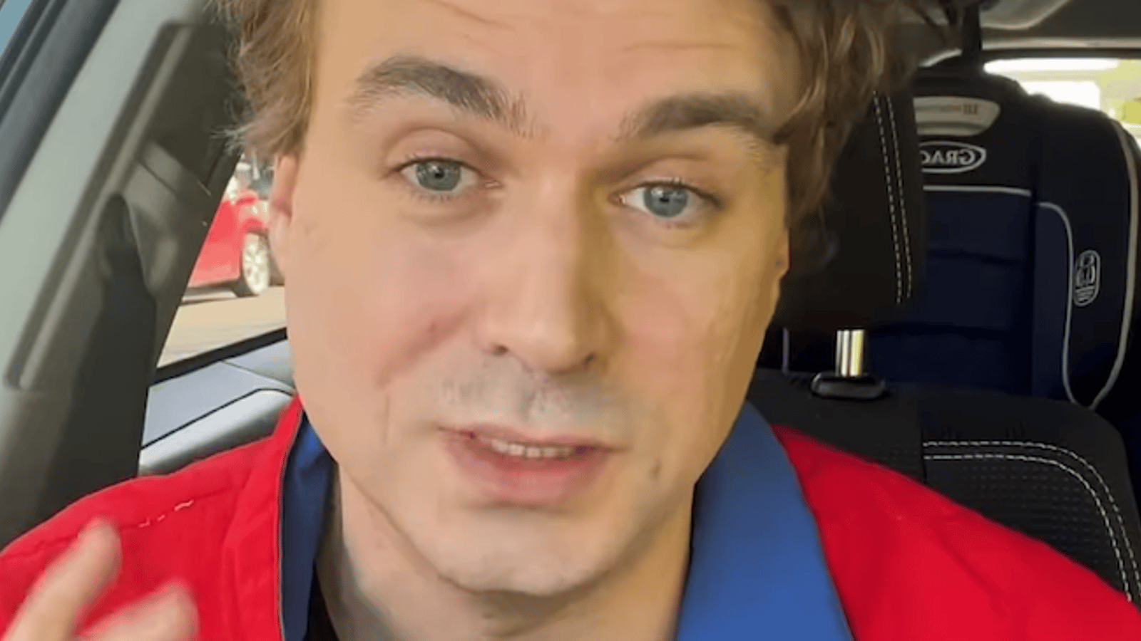 Arnaud Soly ramasse les adultes qui s'en prennent aux jeunes concernant la grève pour les cellulaires en classe
