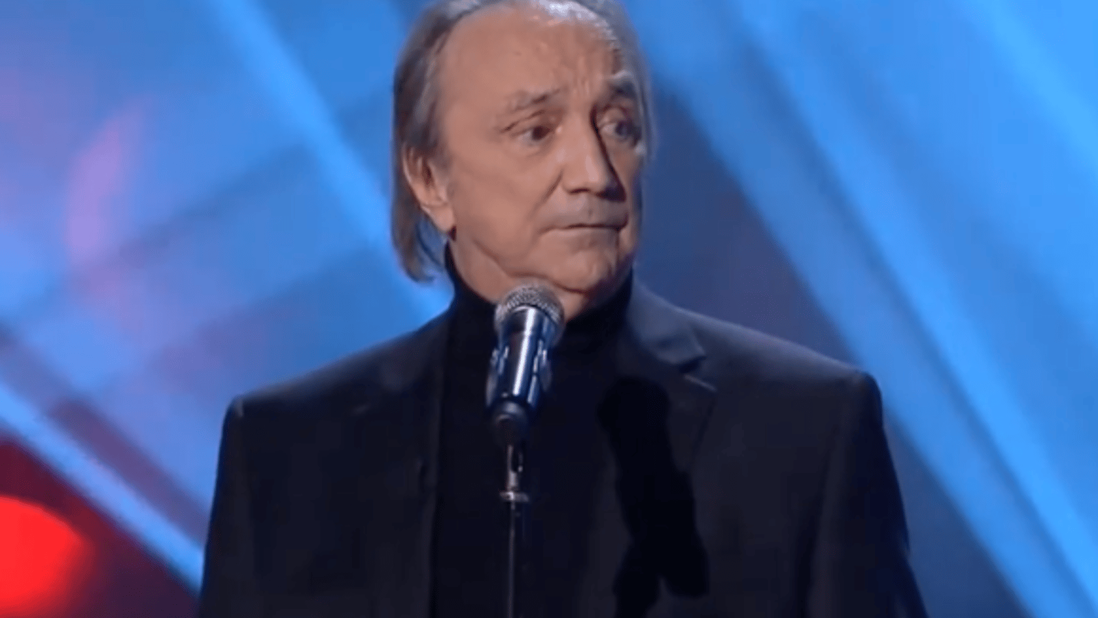 Claude Dubois réduit au silence après une importante opération