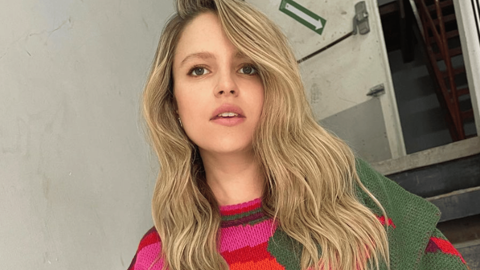 Sarah-Jeanne Labrosse dévoile une première photo où on voit le visage de son bébé et il est adorable