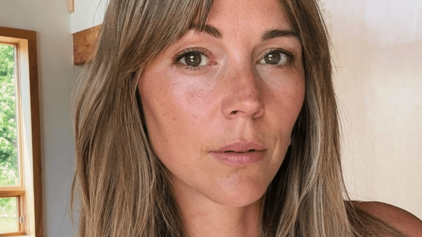 Vanessa Pilon fait tourner les têtes à Paris