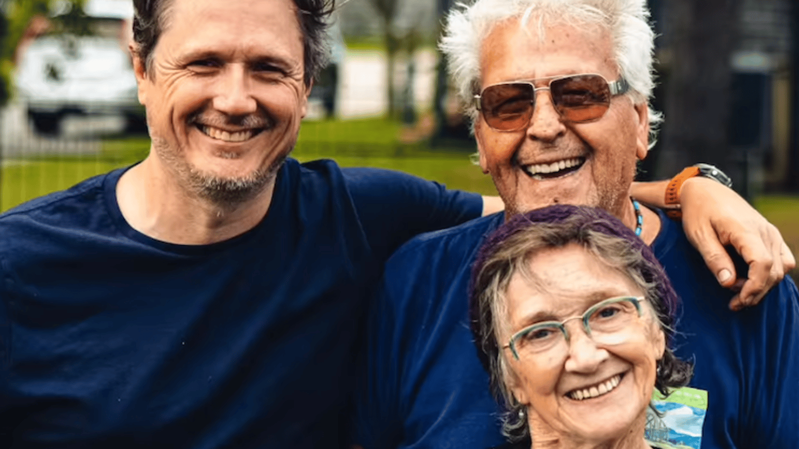 Simon-Olivier Fecteau gagne la Fête des mères avec la vidéo la plus touchante de sa maman qui souffre d'Alzheimer 