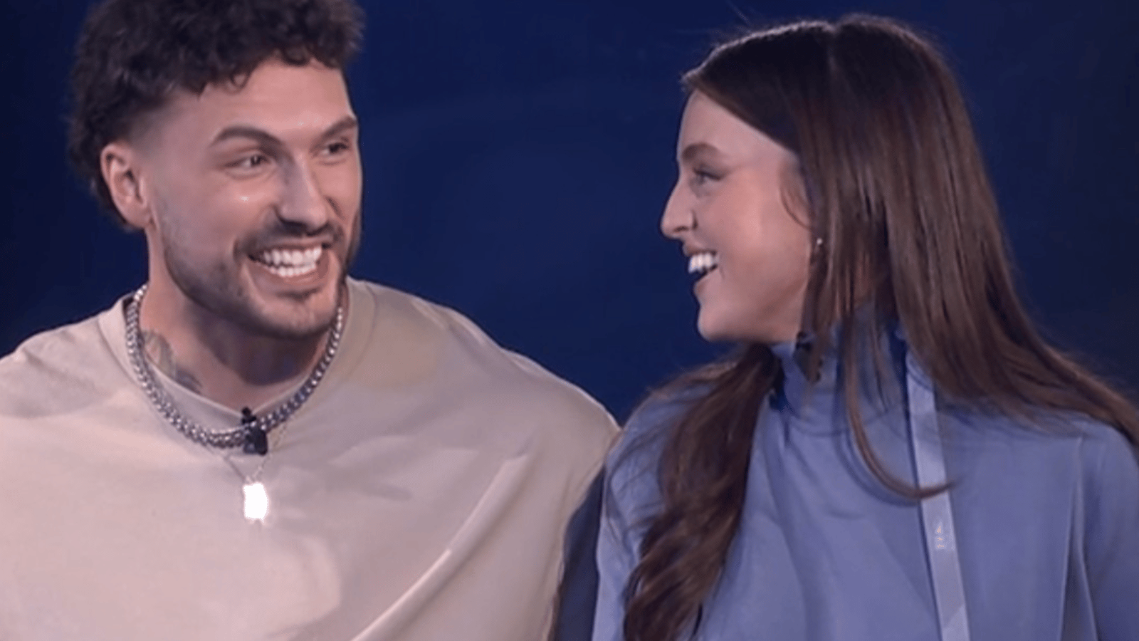 Alicia Moffet et Fred répondent à la question sur toutes les lèvres concernant leur animation d'Occupation Double