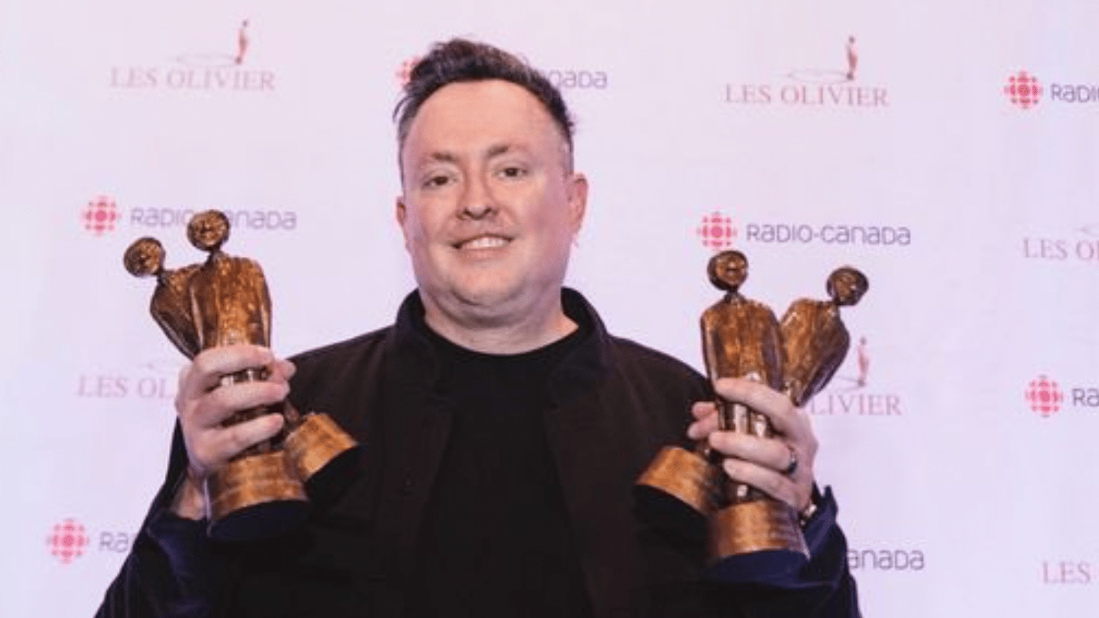 Mike Ward s'en prend à Serge Postigo «J'peux pas croire qu'il a été VP de Juste pour rire»