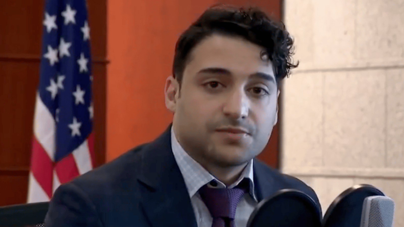 James William Awad, l’organisateur du party au Mexique, compte maintenant poursuivre Québecor