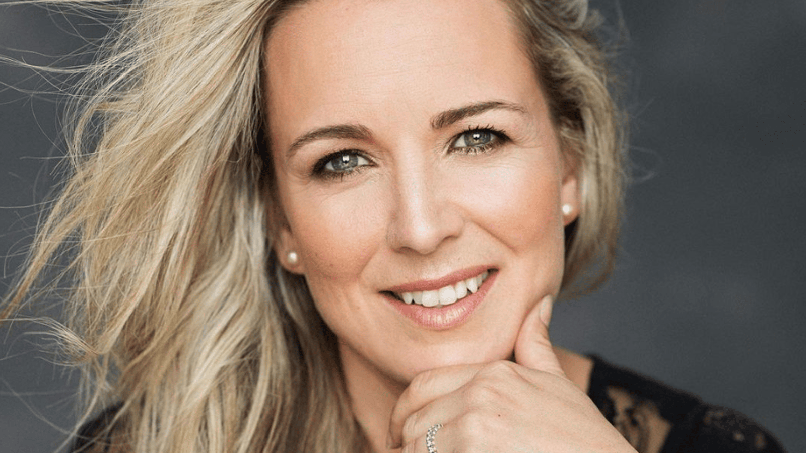 Julie Houle de La poule aux oeufs d'or est en couple et révèle l'identité de son nouveau chum