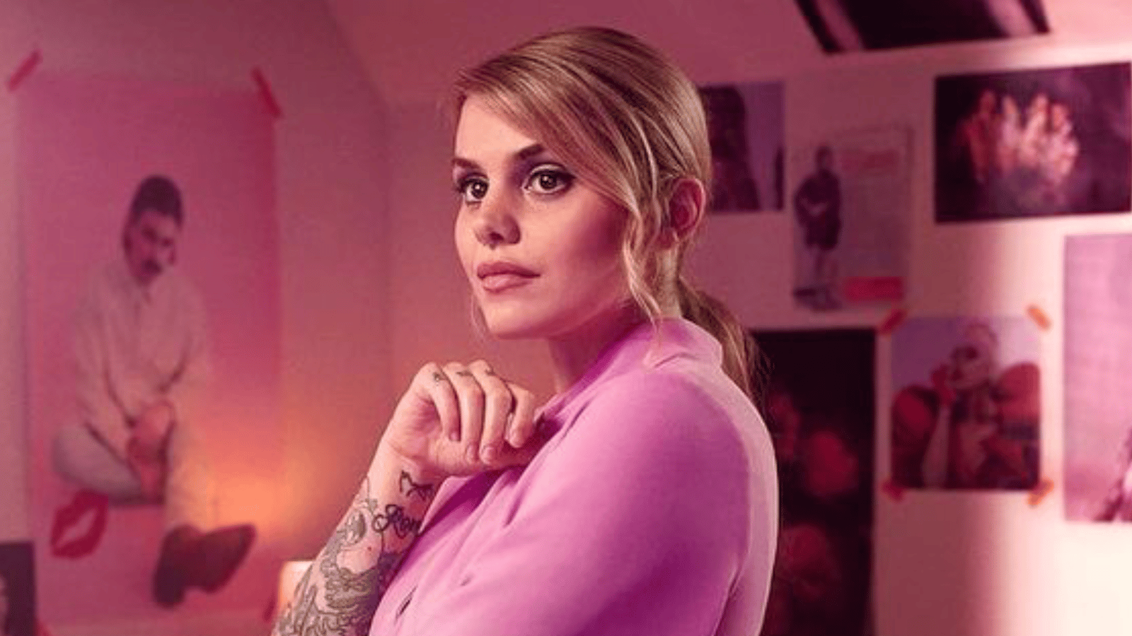Coeur de Pirate annule sa tournée à cause d’une grossesse « plus intense que prévue »
