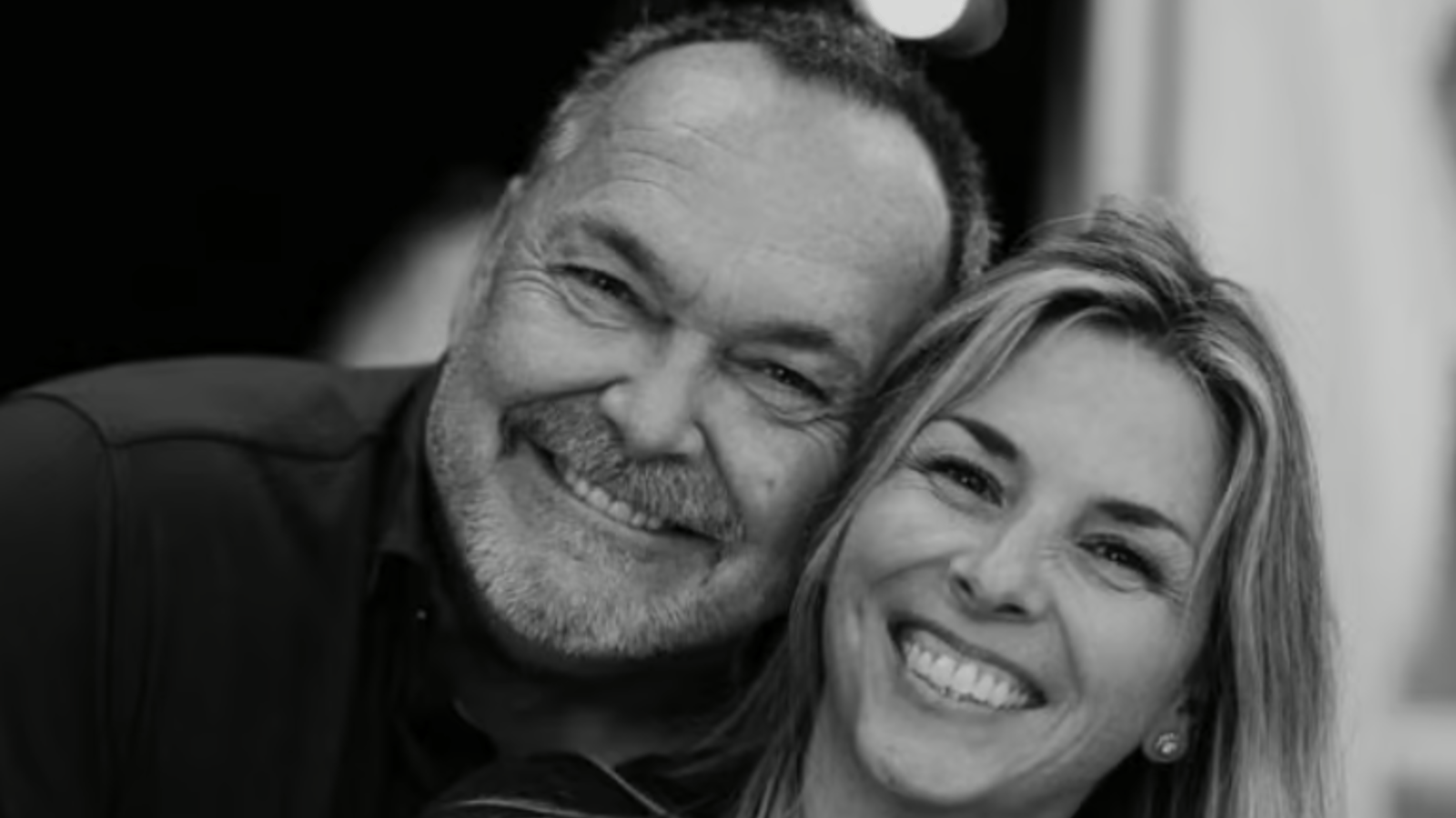  Jean-Michel Anctil déclare son amour à la femme qui partage sa vie pour leur anniversaire