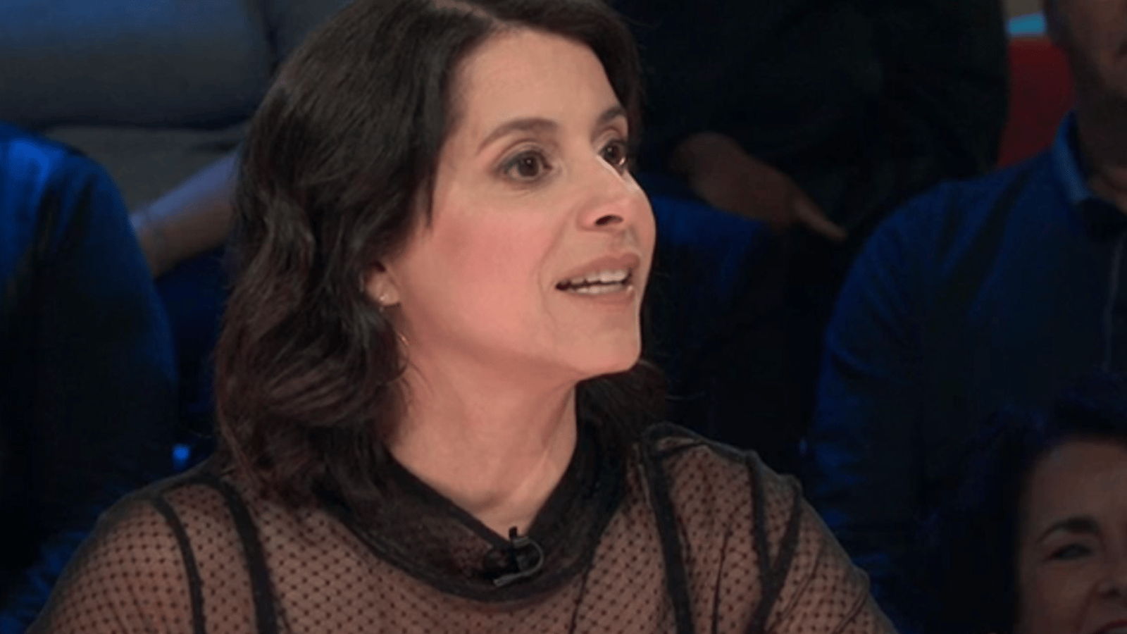 Anaïs Favron crée un important malaise à Tout le monde en parle et les fans disent leur façon de penser