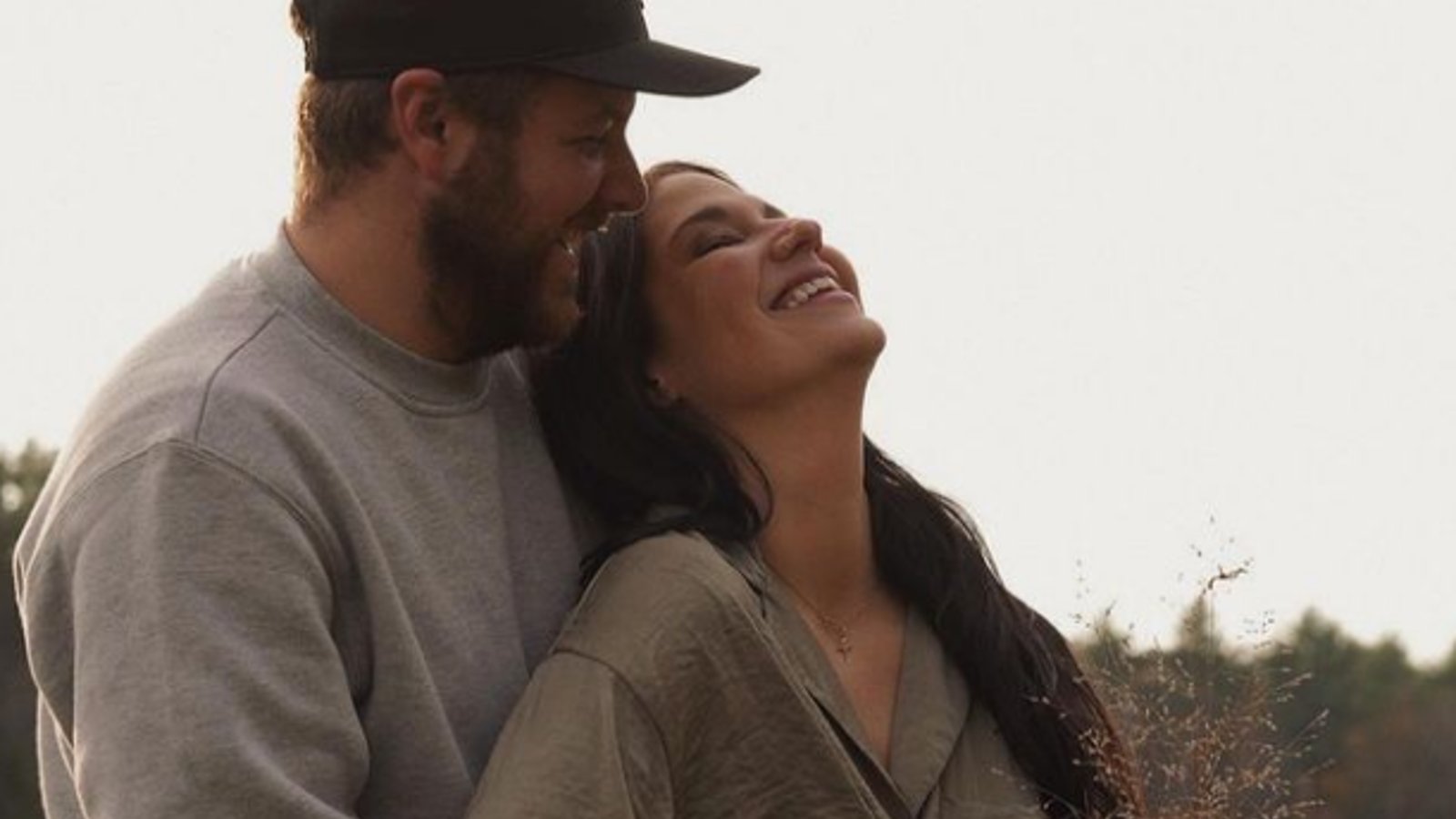 Matt Lang et son amoureuse annoncent la plus belle des nouvelles