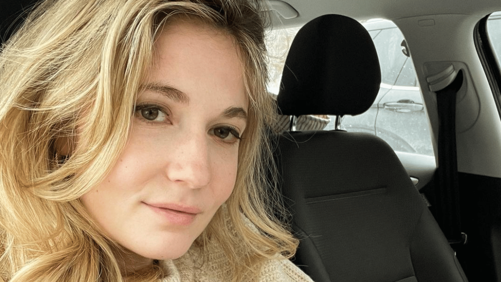 Rosalie Vaillancourt enflamme le web avec une magnifique photo de maternité