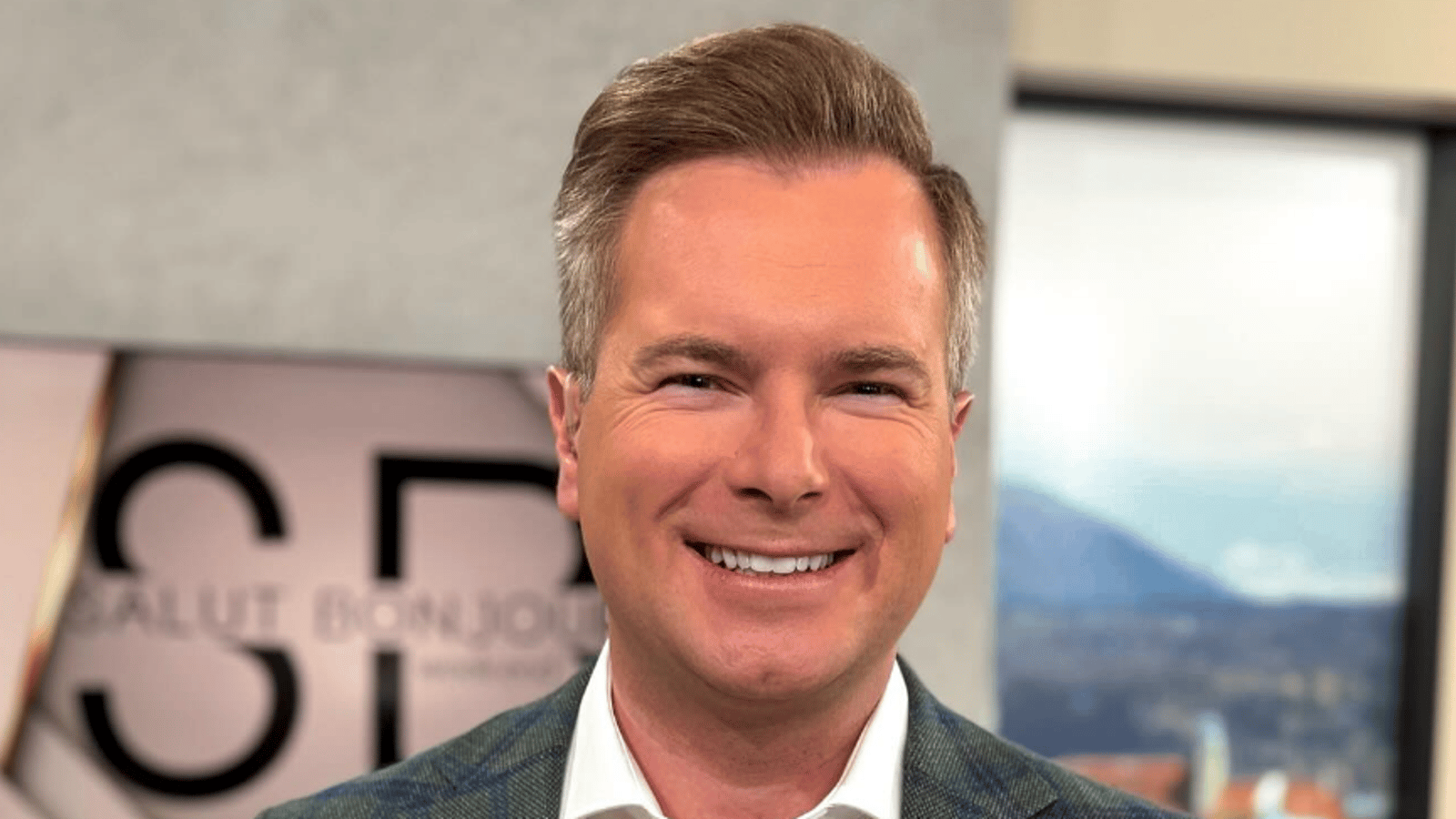 Alexandre Dubé de Salut Bonjour célèbre 20 ans de journalisme avec émotion et gratitude