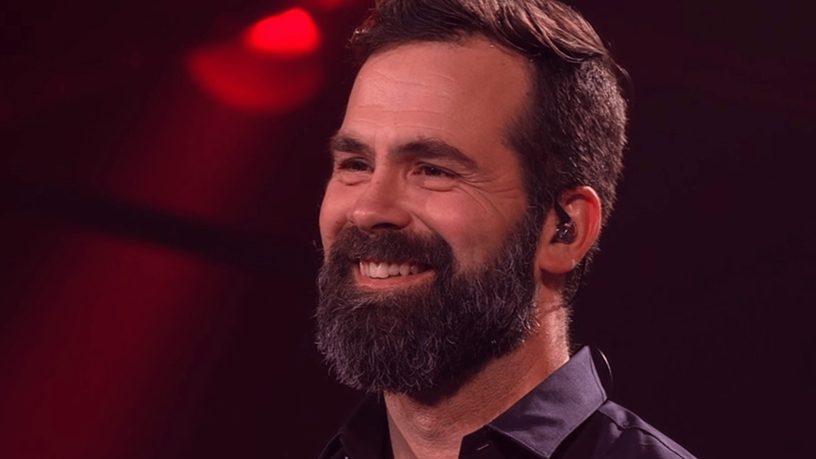Après nous avoir charmé à La Voix, Dominique Godin tentera de trouver l'amour à Coeur de trucker