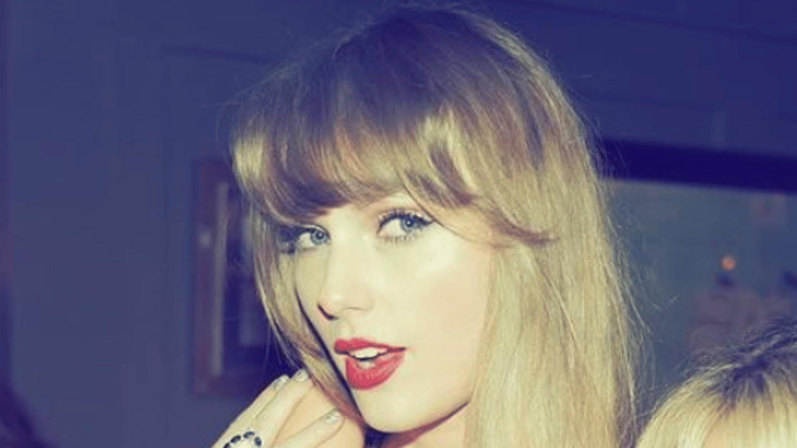 Cette vidéo de Taylor Swift qui s'éclate avec son copain et ses parents provoquent une tonne de réaction