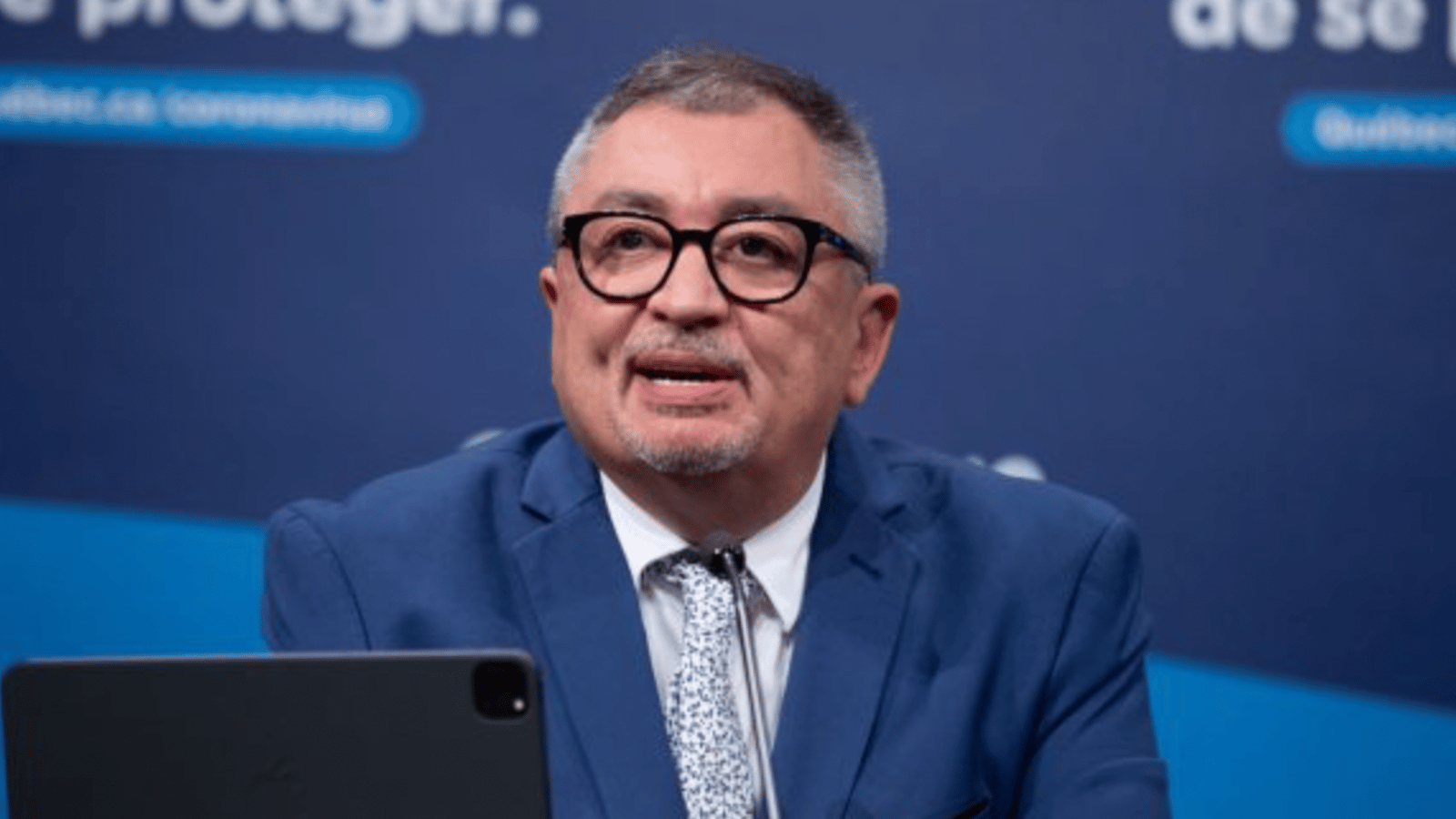 Horacio Arruda reçoit des milliers de messages depuis l'annonce de sa démission