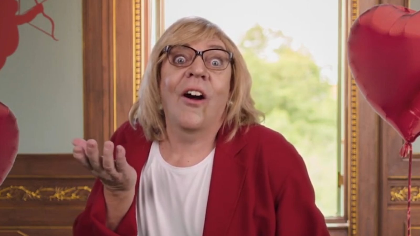 Marc Labrèche vous souhaite « Bon Saine Valentine! » dans un sketch hilarant