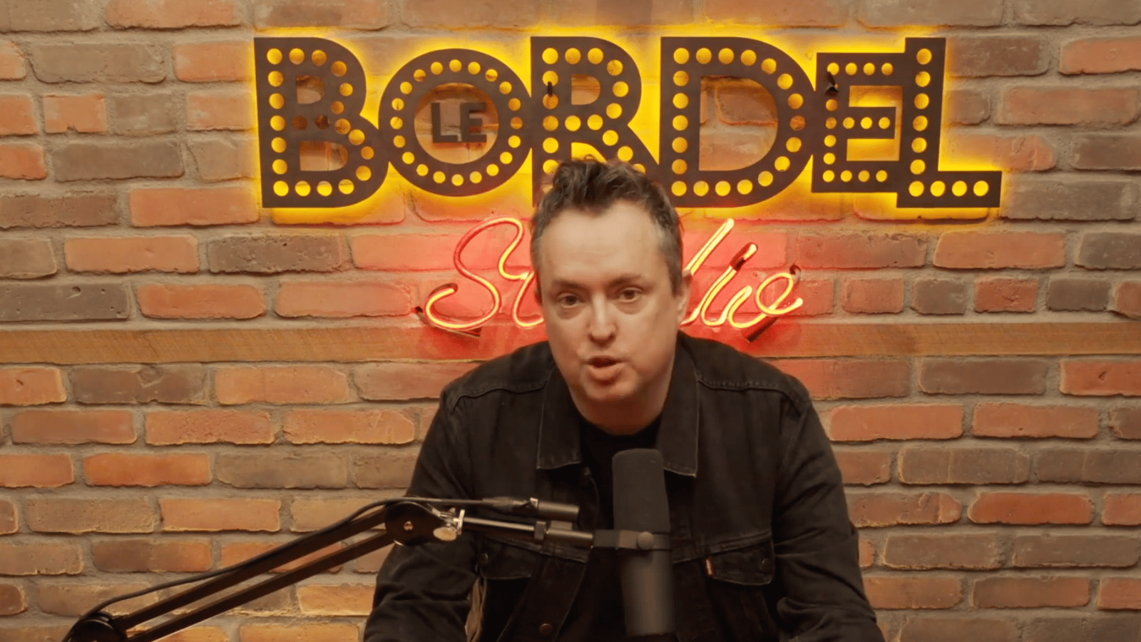 Mike Ward s'adresse à Jérémy Gabriel dans une vidéo suite à sa victoire en Cour suprême
