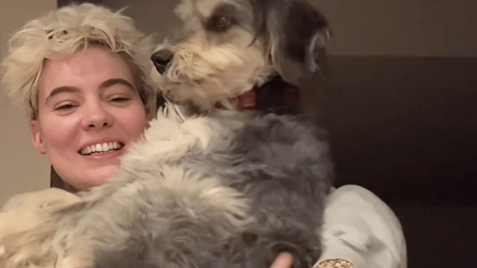 Roxane Bruneau fait une importante annonce à ses fans concernant son nouvel album