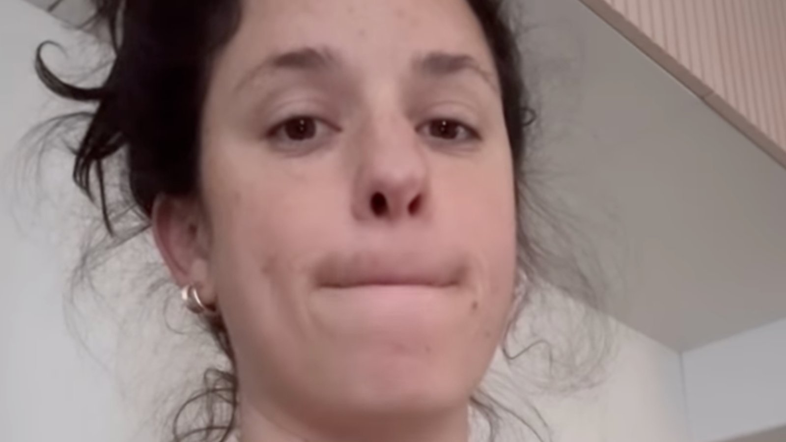 Virginie Fortin annonce qu'elle a accouché dans une vidéo hilarante