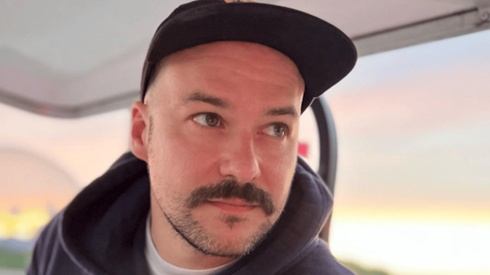 Après l'annonce de Sarah-Jeanne Labrosse, Marc-André Grondin révèle le cadeau inusité qu'il a reçu