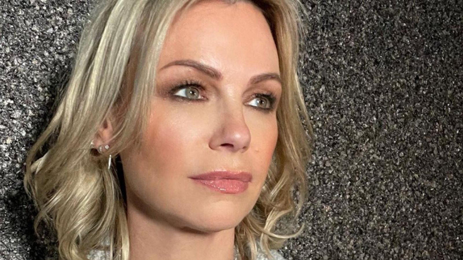 Caroline Néron annonce une grande nouvelle