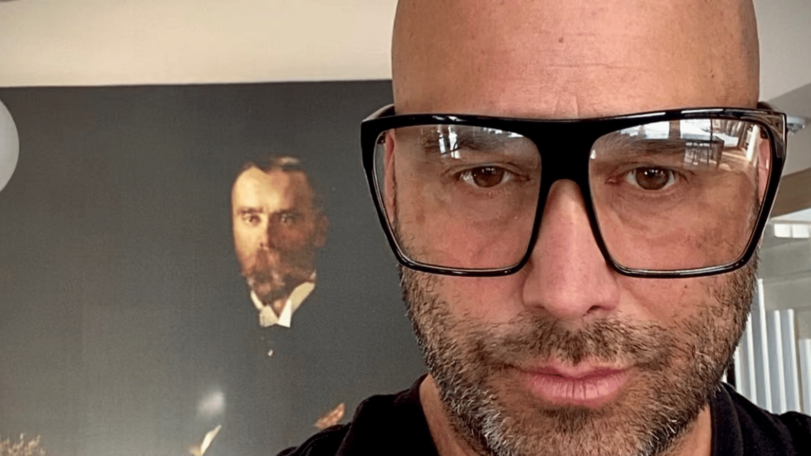 Daniel Corbin publie une première photo avec celle qui semble être sa nouvelle amoureuse
