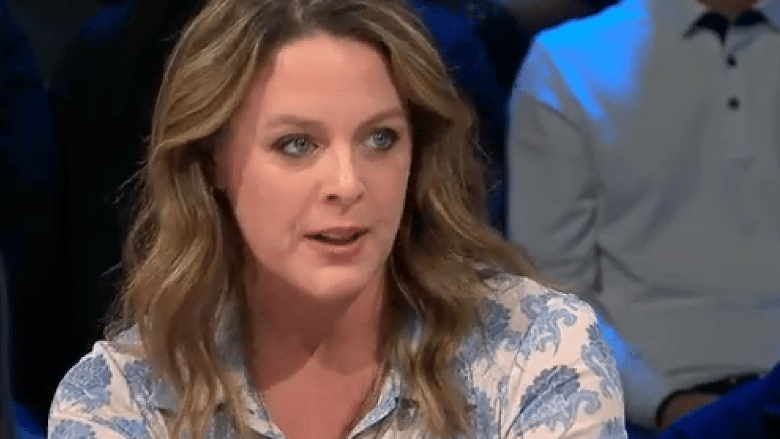 Julie Le Breton fait une montée de lait contre les quotidiennes comme Indéfendable, STAT et District 31