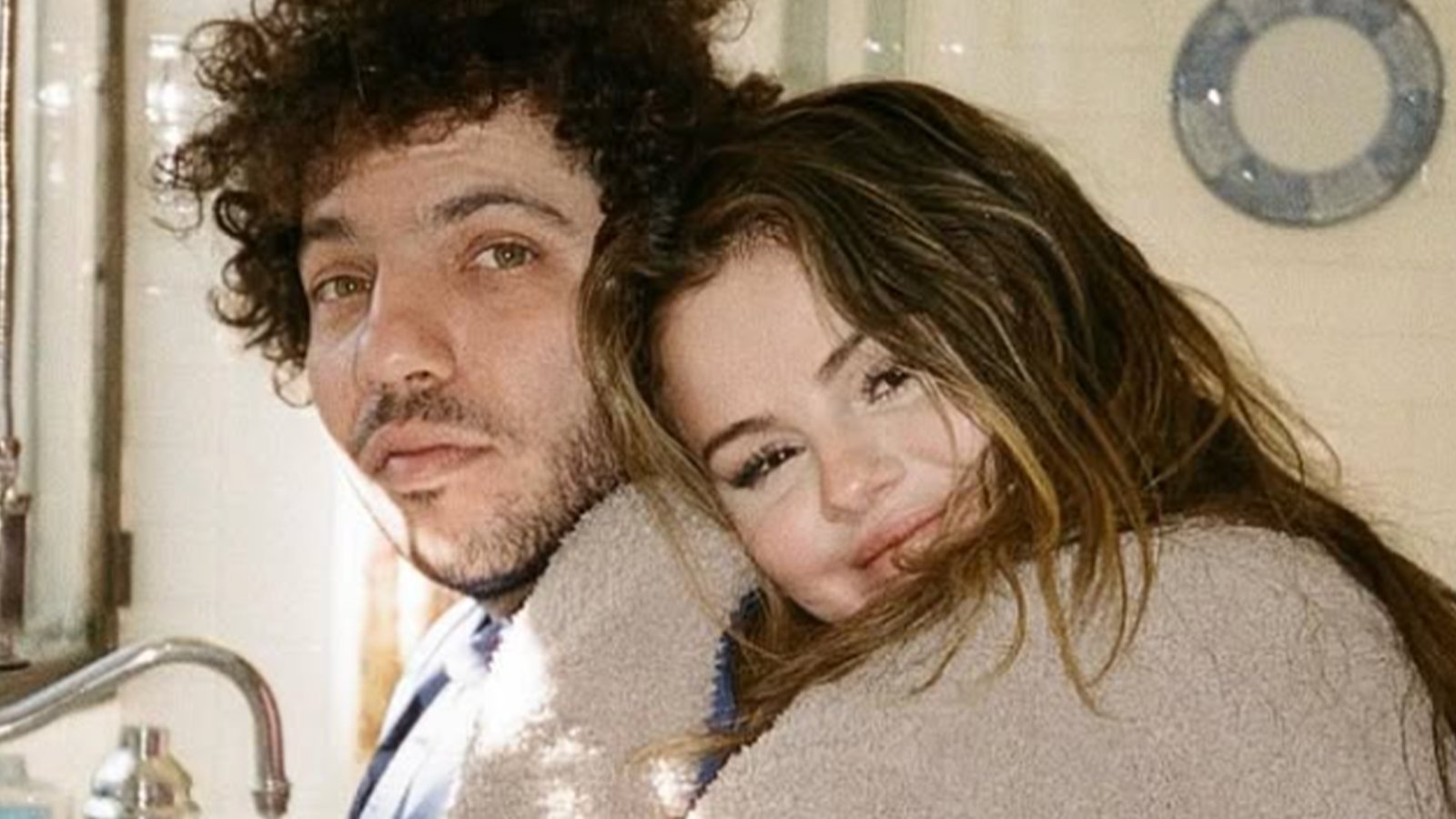 Benny Blanco offre à Selena Gomez l'un des cadeaux les plus étranges de l'histoire de la Saint-Valentin