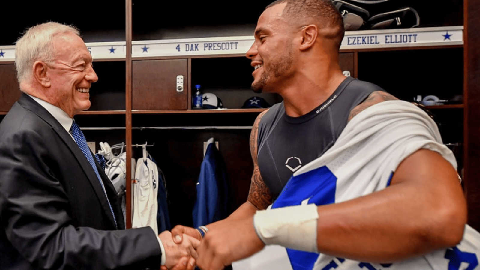 Jerry Jones has special message for Dak Prescott 