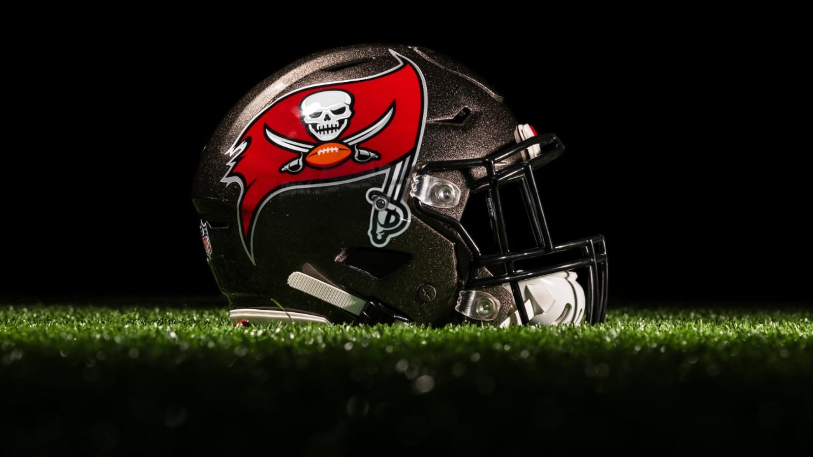 Horrible tragedy strikes the Tampa Bay Buccaneers