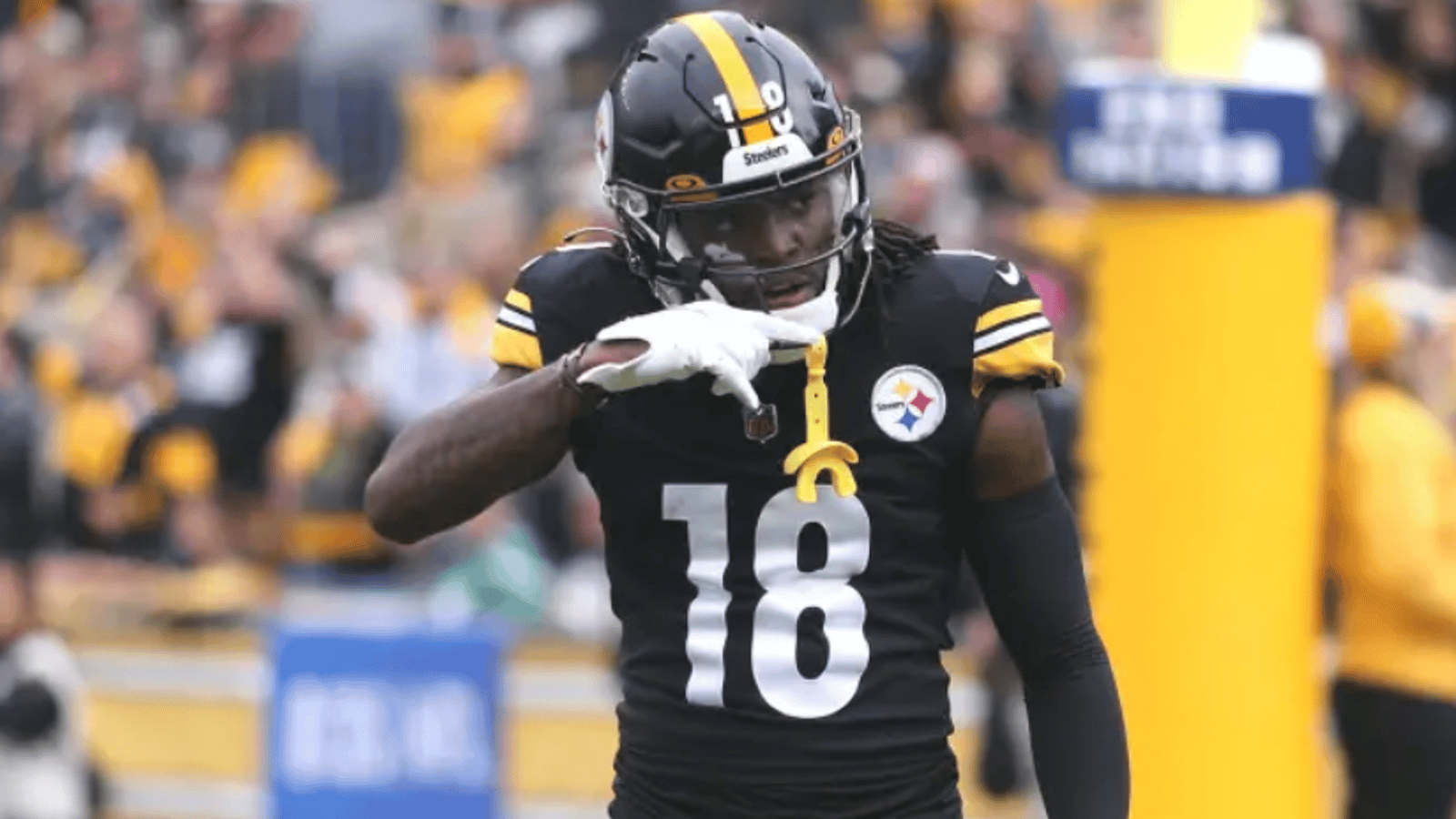 Steelers' Diontae Johnson officially apologizes