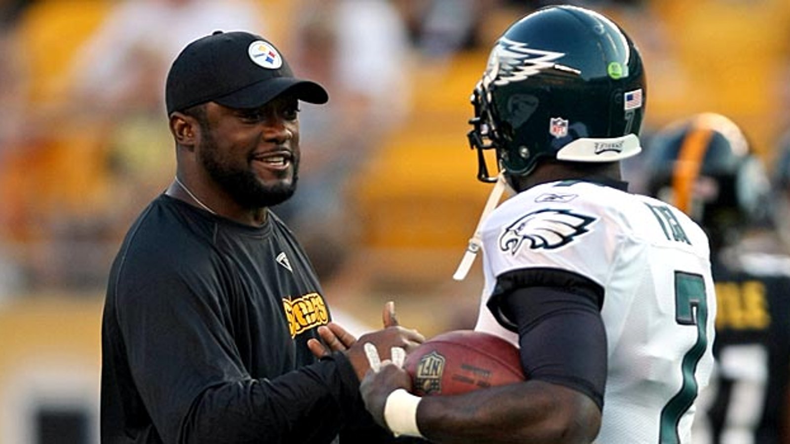 Michael Vick has major shoutout for Mike Tomlin 