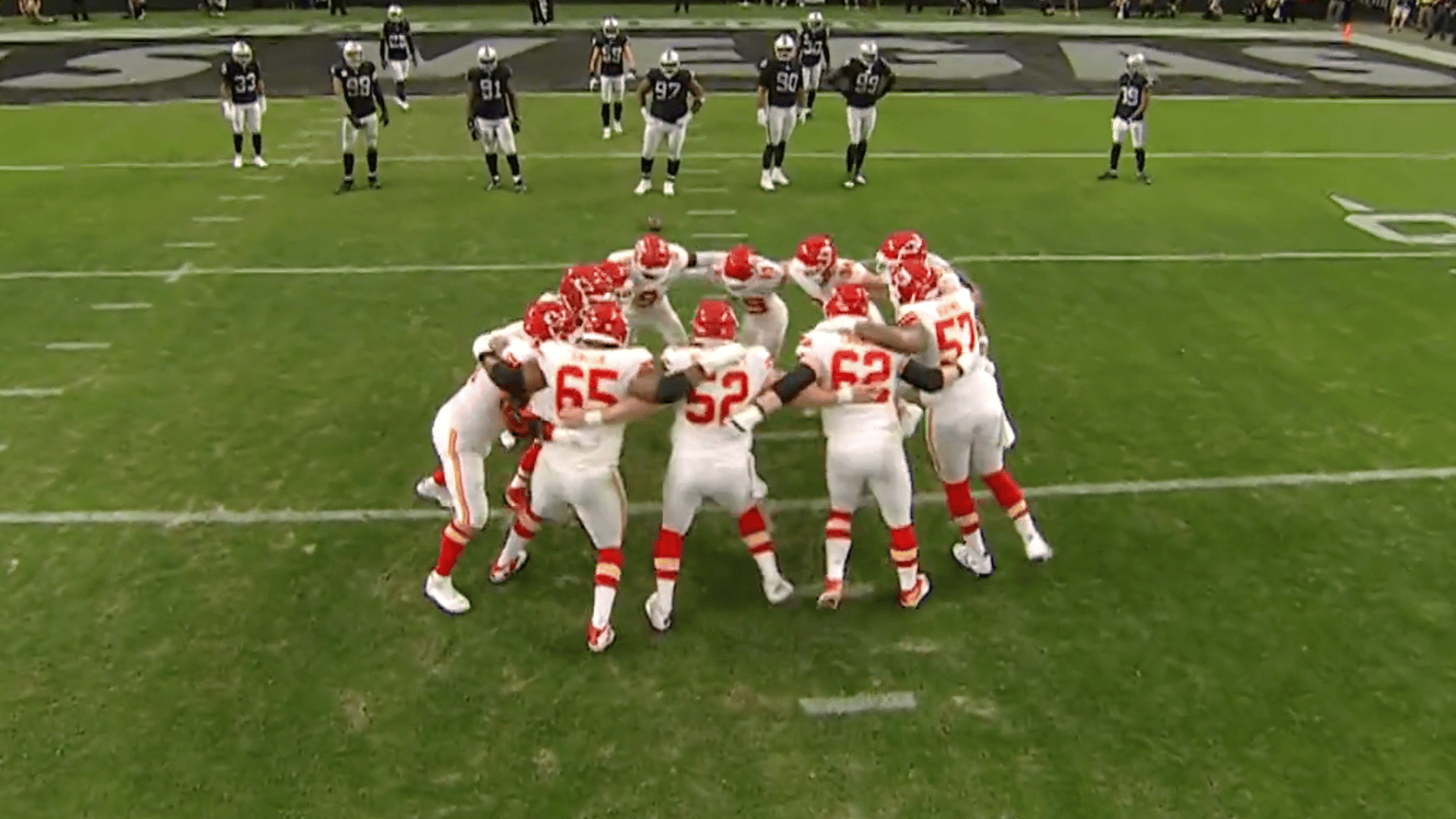 Chiefs epically troll the Raiders in hilarious fashion 
