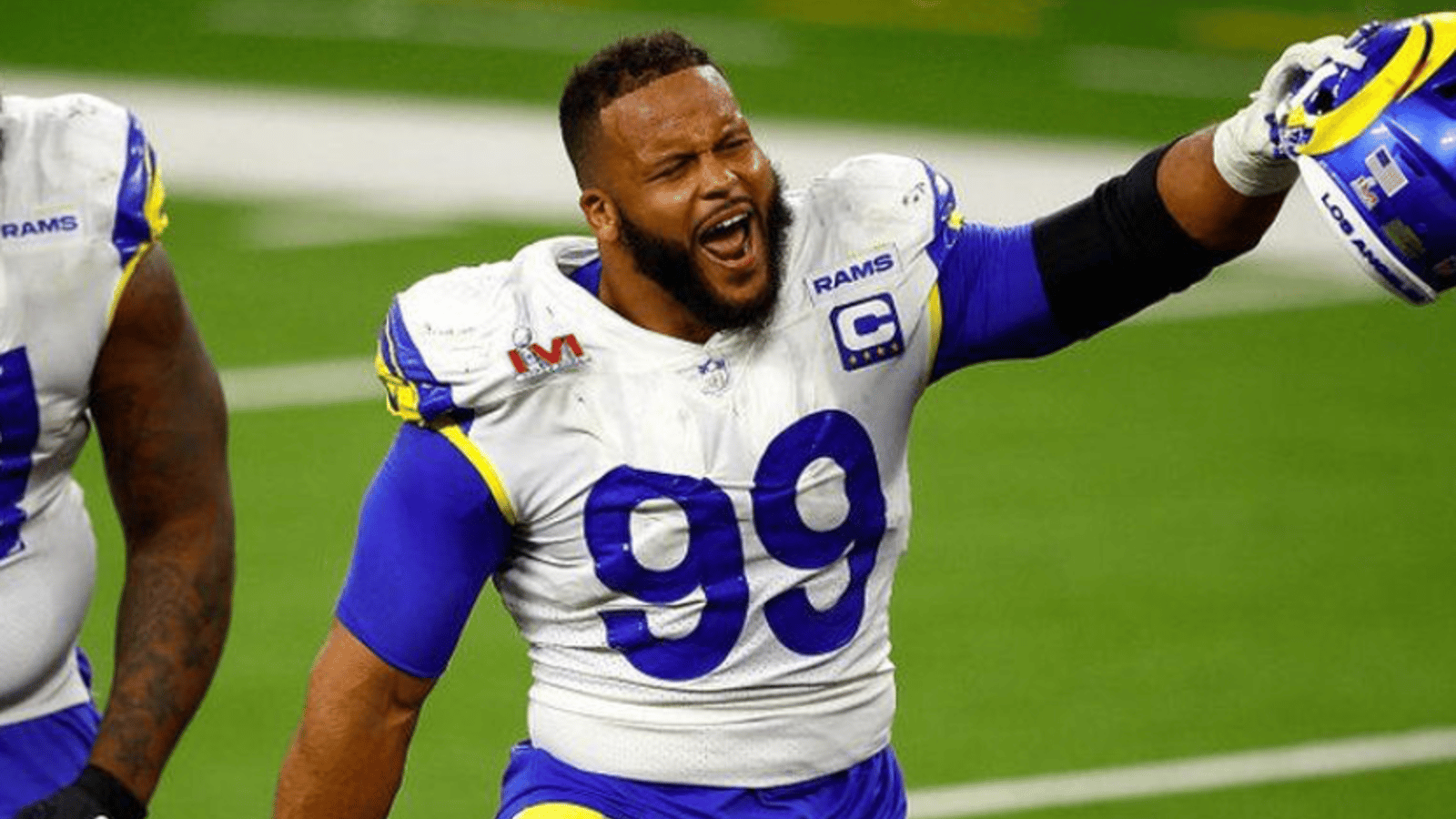 Aaron Donald admits he flirted with Steelers! 