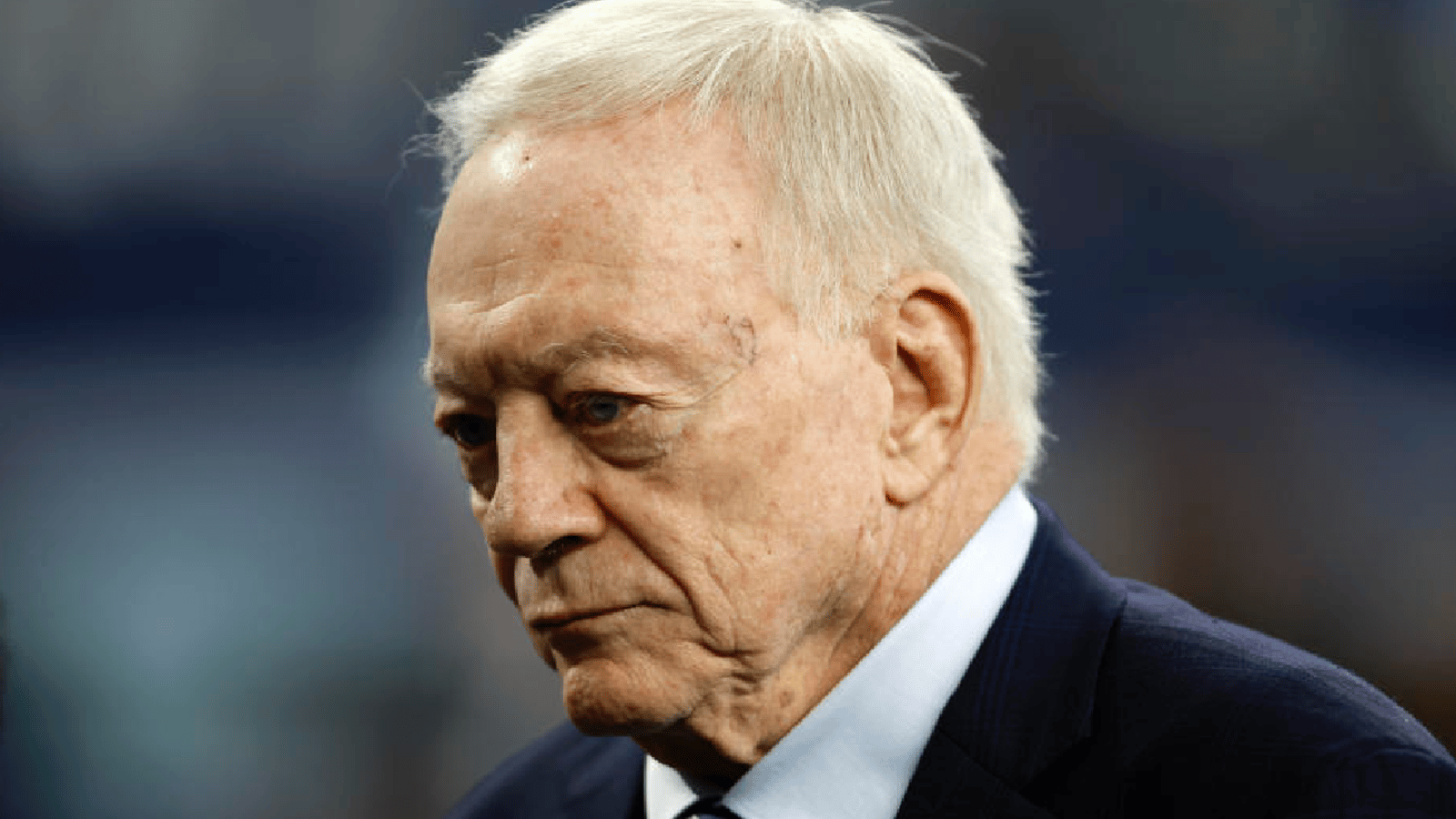Jerry Jones issues warning to Cowboys 